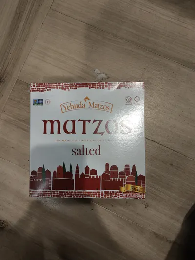 Jerusalem Baked Salted Matzo Thins
