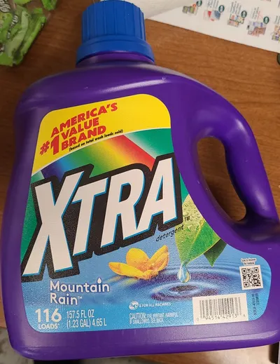 Detergent With Extra Mountain Rain Fragrance