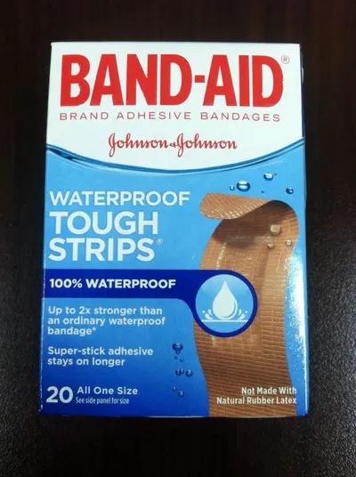 100% Waterproof Tough Strips Band Aids 20 ct