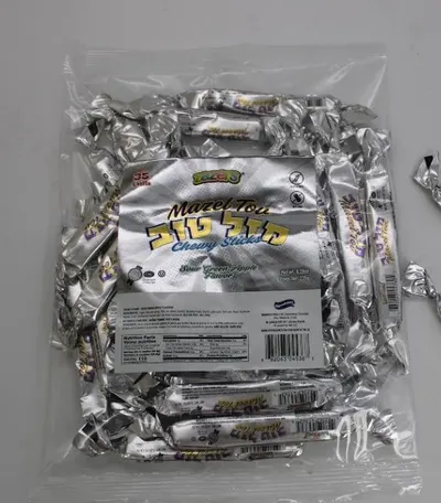 Mazel Tov Sticks Silver Green Apple Flavored