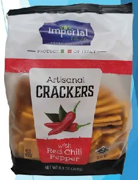 Artisanal Crackers w/ Red Chili Pepper