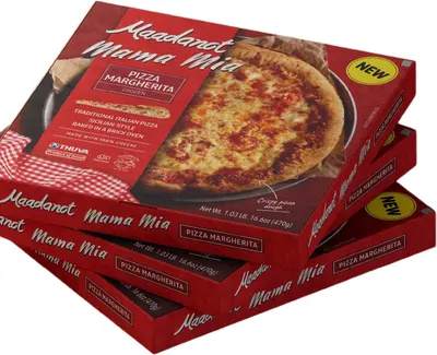 Traditional Italian Margherita Pizza